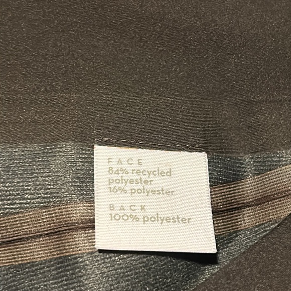 nau ‘Asylum’ Hardshell Performance Waterproof Snow Pants - Picture 6 of 16